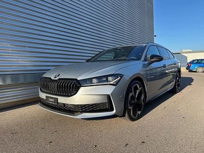 Silber Gebraucht 2025 Skoda Superb SportLine Kombi | CHF 63’900