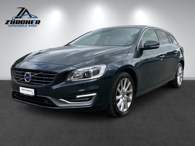 Gebraucht 2014 Volvo V60 Summum Kombi | CHF 10’900 (Fairer Preis)