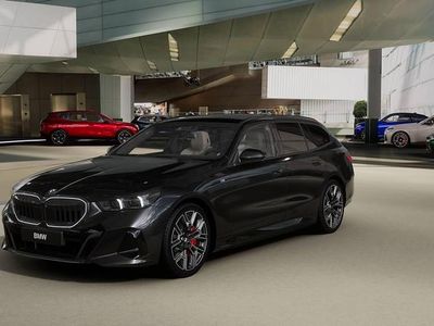 Grau Neu 2025 BMW 540 Comfort Edition Kombi | CHF 112’800 (Etwas zu teuer)