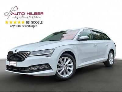 Weiss Gebraucht 2025 Skoda Superb Style Kombi | CHF 28’440 (Fairer Preis)