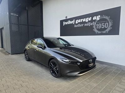Grau Neu 2025 Mazda 3 Exclusive-Line Kleinwagen | CHF 41’435 (Teuer)