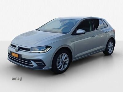 Reflexsilber metallic Gebraucht 2024 VW Polo Style Limousine | CHF 23’400 (Fairer Preis)