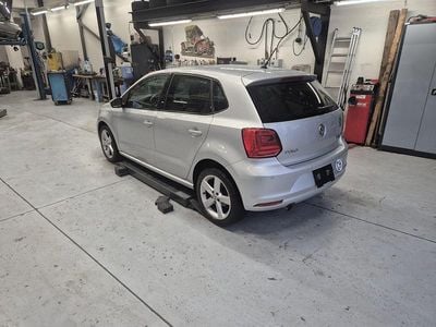 Gebraucht VW Polo LOUNGE 90 PS (66 kW) 2016