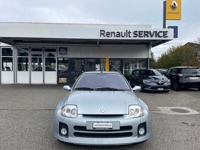 Gebraucht Renault Clio II 226 PS (166 kW) 2002 Kleinwagen