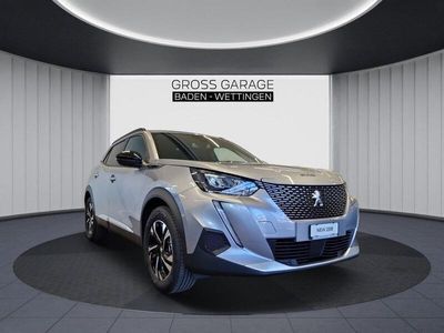 Grau Gebraucht 2023 Peugeot e-2008 Allure SUV | CHF 25’900 (Etwas zu teuer)