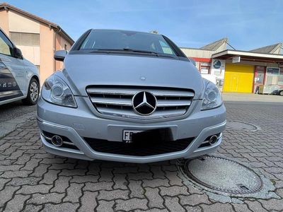 Gebraucht 2011 Mercedes B180 Van / Kleinbus | CHF 5’800