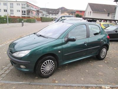 Gebraucht 2001 Peugeot 206 Kleinwagen | CHF 3’200 (Fairer Preis)