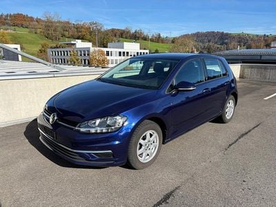Gebraucht VW Golf VII Comfortline 110 PS (80 kW) 2017 Blau Limousine