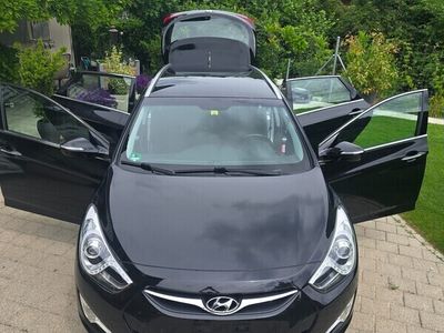 Gebraucht 2014 Hyundai i40 Style Kombi | CHF 9’999 (Teuer)