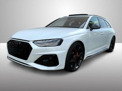 Weiss Gebraucht 2024 Audi RS4 Ambiente Kombi | CHF 88’800 (Teuer)