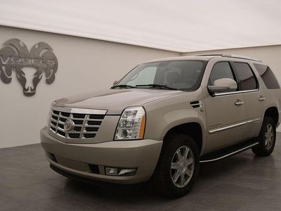 Grau Gebraucht 2010 Cadillac Escalade SUV | CHF 36’900