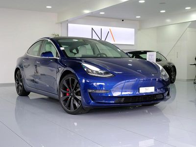 Gebraucht 2020 Tesla Model 3 Performance Limousine | CHF 24’890 (Etwas zu teuer)