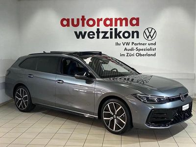 Neu VW Passat R-line 266 PS (195 kW) 2025 Gray Kombi