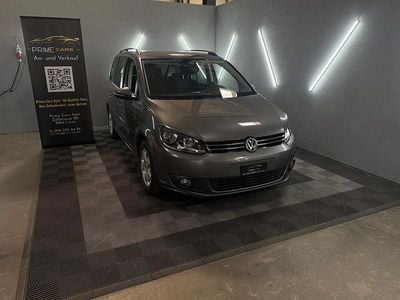 Gebraucht VW Touran Comfortline 140 PS (102 kW) 2015 Van / Kleinbus