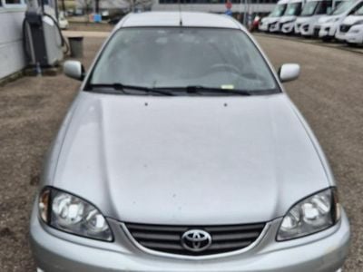 Gebraucht Toyota Avensis Sol 110 PS (80 kW) 2003 Kleinwagen