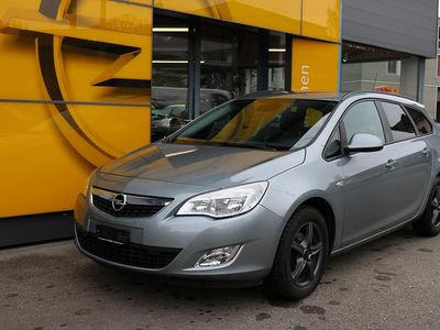 Grau Gebraucht 2010 Opel Astra Enjoy Kombi | CHF 5’200
