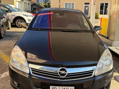 Gebraucht Opel Astra 140 PS (102 kW) 2009