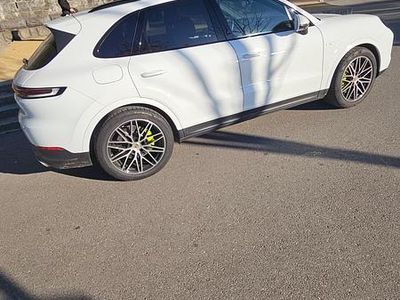 Gebraucht Porsche Cayenne 470 PS (345 kW) 2024 SUV