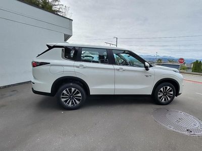 Neu 2025 Mitsubishi Outlander P-HEV Inform | CHF 51’990 (Fairer Preis)