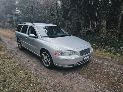 Gebraucht 2005 Volvo V70 Momentum Kombi | CHF 5’898