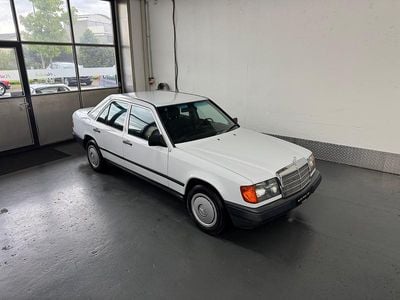 Gebraucht 1987 Mercedes E230 | CHF 14’900