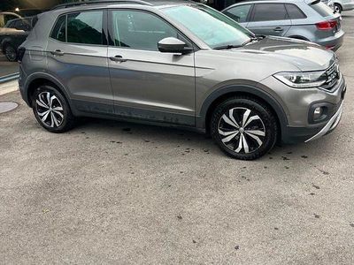 Gebraucht VW T-Cross Life 95 PS (69 kW) 2019 SUV