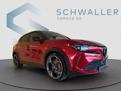 Neu Alfa Romeo Junior Veloce 206 kW (281 PS) 2026 SUV