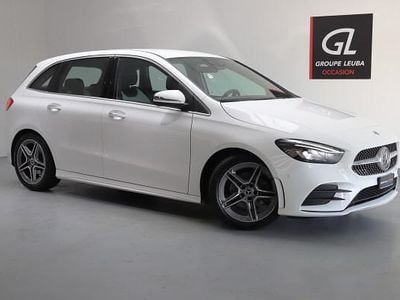 Weiss Gebraucht 2021 Mercedes B200 AMG line Van / Kleinbus | CHF 27’900 (Fairer Preis)
