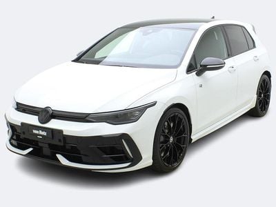 Weiss Gebraucht 2025 VW Golf VIII Black Edition Limousine | CHF 45’480