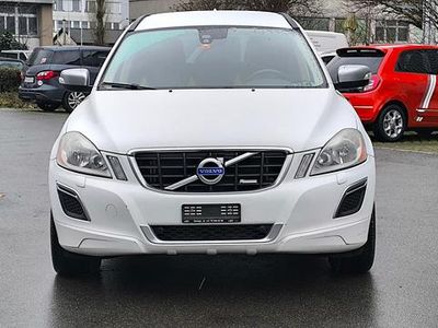 Gebraucht 2011 Volvo XC60 R-Design SUV | CHF 6’950 (Fairer Preis)