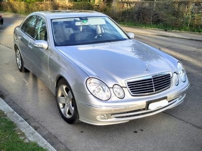 Mercedes E320