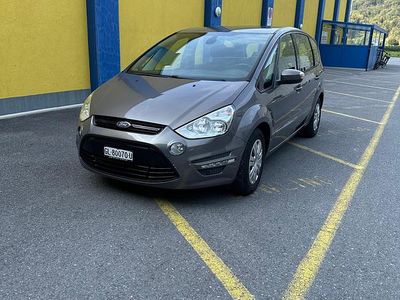 Gebraucht Ford S-MAX S 160 PS (117 kW) 2013 Van / Kleinbus