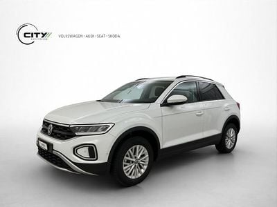 Weiss Gebraucht 2024 VW T-Roc Life SUV | CHF 25’800 (Superpreis)