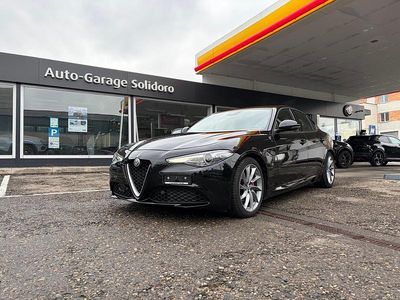 Schwarz Gebraucht 2017 Alfa Romeo Giulia Super Limousine | CHF 16’500 (Superpreis)