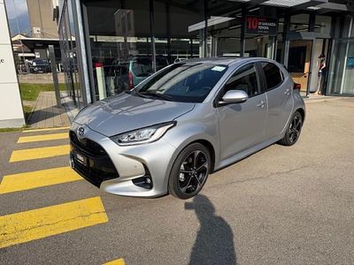 Silber Neu 2025 Toyota Yaris Hybrid Premium Limousine | CHF 31’120 (Fairer Preis)