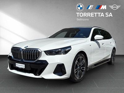 Gebraucht BMW 520 M Sport 197 PS (144 kW) 2024 Kombi