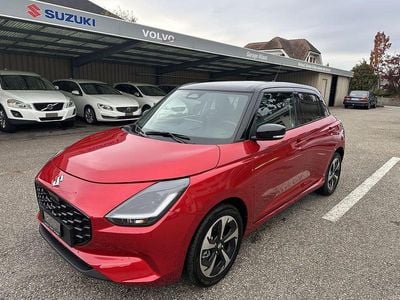 Neu Suzuki Swift 82 PS (60 kW) 2025 Rot Limousine