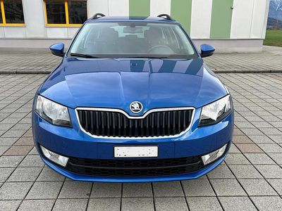 Gebraucht Skoda Octavia Ambition 184 PS (135 kW) 2016 Kleinwagen
