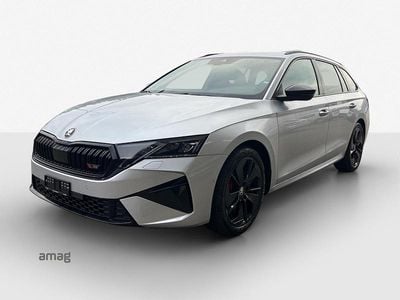 Brilliant silber metallic Gebraucht 2024 Skoda Octavia RS Kombi | CHF 39’900 (Guter Preis)