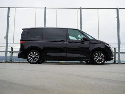 Gebraucht VW T7 Life 204 PS (150 kW) 2025 Schwarz Van