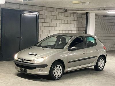 Gebraucht 2004 Peugeot 206 Premium | CHF 3’499 (Teuer)