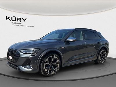 Grau Gebraucht 2021 Audi e-tron Comfort SUV | CHF 32’900 (Guter Preis)