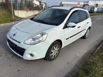 Gebraucht 2012 Renault Clio IV Night&Day | CHF 2’700 (Superpreis)