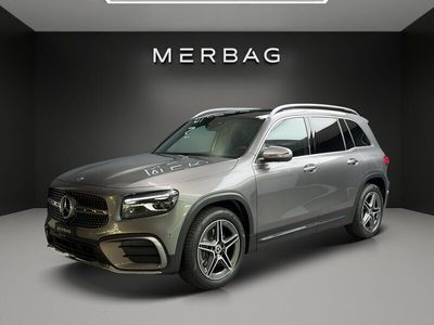 Mercedes GLB220