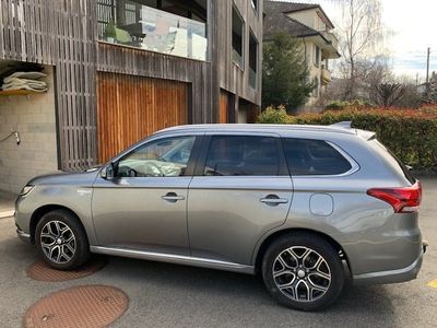 gebraucht Mitsubishi Outlander P-HEV 