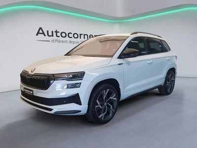 Weiss Neu 2025 Skoda Karoq SportLine SUV | CHF 49’850 (Etwas zu teuer)