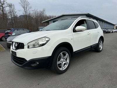 Gebraucht Nissan Qashqai +2 Tekna 141 PS (103 kW) 2010 SUV
