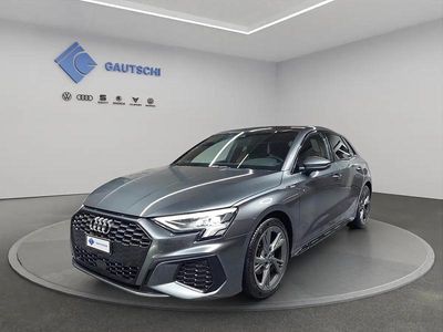 Gray Gebraucht 2025 Audi A3 Sportback e-tron Attraction Kleinwagen | CHF 26’750 (Fairer Preis)