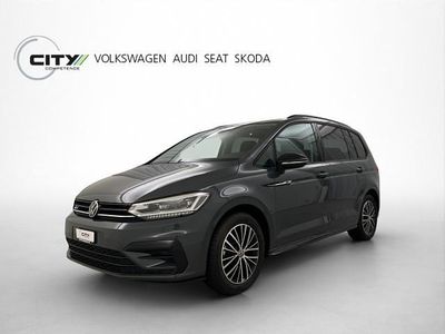 Gebraucht VW Touran Highline 150 PS (110 kW) 2024 Grau Van / Kleinbus