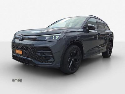 Delfingrau metallic Gebraucht 2024 VW Tiguan R-line SUV | CHF 45’990 (Fairer Preis)